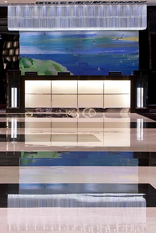 Ramada Plaza Lianyungang Hotell Exteriör bild